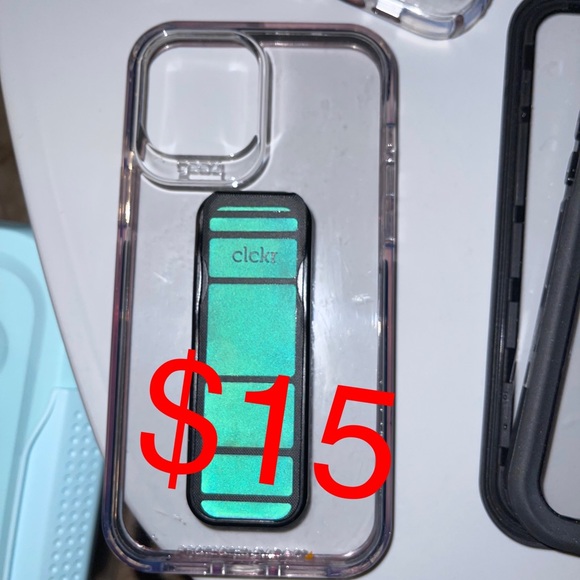 iPhone 12 Pro Max phone cases - Picture 4 of 8